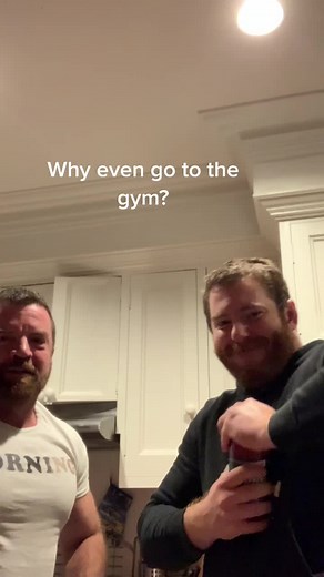 How many bears does it take to open a jar? #fyp #bear #gay #gaybear #lockdown #boyfriends #gym #fitness