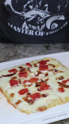 Dollar Tree Dinner Idea: Keto Friendly Chicken Crust Pizza #lowcarb #keto #chickencrustpizza #dollartreecooking