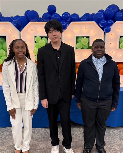 DCSS is proud to celebrate four outstanding students who have been named REACH Georgia Scholars, an honor that recognizes academic promise, dedication, and future success. Each scholar has signed a contract with their parents that will award a minimum of $10,000 upon high school graduation and acceptance into a Georgia college or university. Our 2025 REACH Scholars are Jalexia Figgins of Albany Middle School, Ocean Lin of Merry Acres Middle School, Reginald Williams, Jr. of Radium Springs Middle