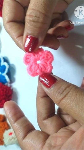 woolen flower #viral #crochet #knitting #shortsfeed #reels #shorts #art #crosia #toran #mini.