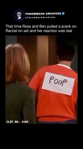 This rare moment on Friends featured a young Cole Sprouse engaging in high-level physical comedy alongside the legendary David Schwimmer. To make this iconic prank look believable, the production utilized a hyper-realistic dummy for Ross, selling a fall so convincing that Jennifer Aniston’s reaction felt completely genuine to the audience. Cole later recalled that working with Schwimmer was a career highlight, as they leaned into the exaggerated reactions that made Ross Geller a sitcom icon. It 