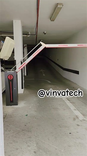 HIK VISION GATE BARRIER NEW INSTALLATION &OPERATION VEDIO Simple system @Hikvision_Showroom