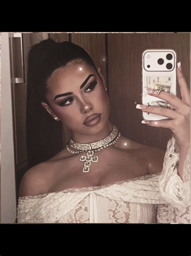 Jawdropping goegeous. #paulapereira #paulita #edit #fyp #viral @paulita 🤍 { @𝓥𝓲𝓬𝓽𝓸𝓻𝓲𝒂 @𝐦 𝐞 𝐫 𝐢 𝐮 𝐳 𝐚۶ৎ @nia ⋆˙✧ @ᴀʟᴇxᴘᴀᴜʟɪᴛᴀᴀ 𝜗𝜚 @𝒑𝒂𝒖𝒍𝒊𝒕𝒂𝒂𝒍𝒊𝒊 }