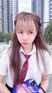 We all had a naive phase and did silly things for love. This is a perfect example.😂❤ #lemon #vangiau #school #crush #trending | Nguyễn Văn Giàu
