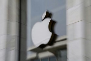 Apple Plans Debut Of Self Driving Car For 2025