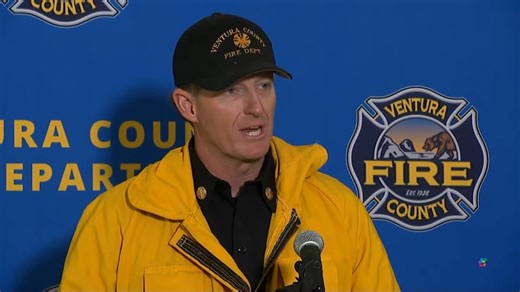 Southern Calif. fire chief urges residents to evacuate ahead of fast-moving wildfire