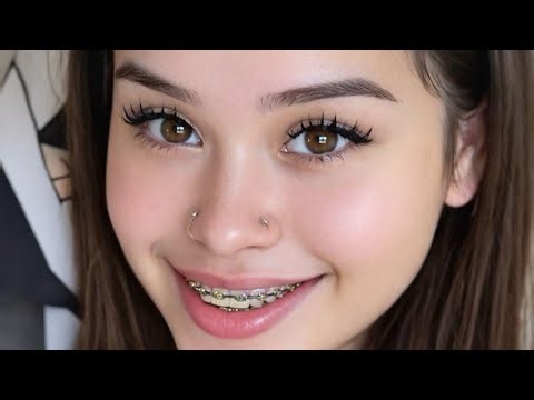 Valarie Ruvalcaba: The Elegant Curvy Model Redefining Fashion & Beauty