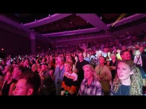 Good good father LIVE by Chris Tomlin