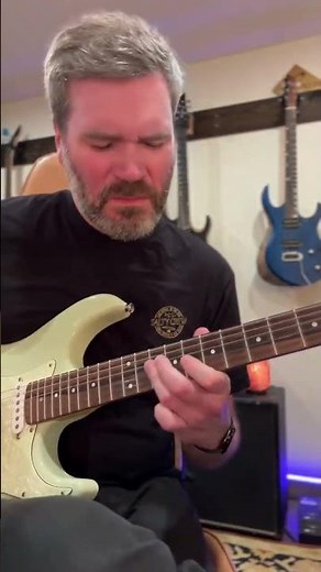 Jamming #90 — Nice take by ‪@MikeSalow‬ 🔥⚡️ #JamAlongBackingTracks #jazzfusion