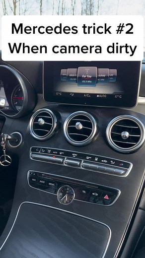 Mercedes-Benz Driver Tips: Tricks for a Clearer Rear View