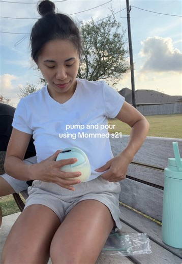 Effortless Pumping with Mommed S21 Wearable Pumps