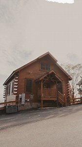 Cozy, classic, and charming - that's Old Hickory! ✨ This two-bedroom Pigeon Forge cabin offers serene views and luxurious amenities for up to eight guests. Don't miss the magic of the holiday season – book now and make unforgettable memories with your loved ones. 🏡❄️ https://colonialproperties.com/old-hickory ▪ ▪ ▪ #cabins #hotels #thesmokies #travel #trip #getaway | Colonial Properties Cabin & Resort Rentals
