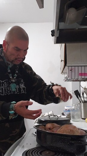 **Roasted whole chickens, no stuffing, no measuring cups, less dishes, just simple guidelines for an outstanding bird dinner** I love cooking, no "gender roles" here, zero-toxic masculinity and nothing but love from us all.... within these walls of 4 K Recovery Home INC. a dakhód othíwota.....I mean I've learnt from al you.....and I thank you for that my peoples | Shaun-Michael Assiniboine