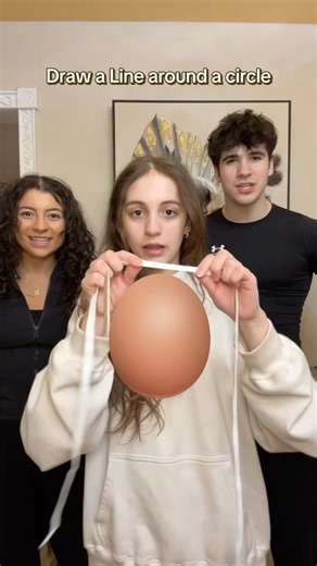 Draw A Perfect Line Around The Circle Challenge! 😱