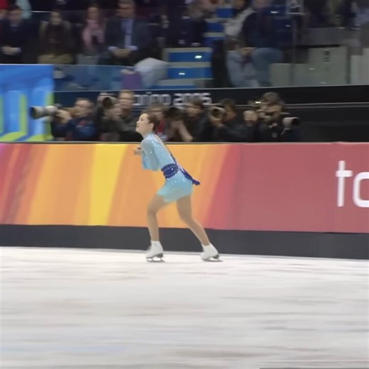 Shizuka Arakawa's iconic deep layback Ina Bauer Her performance at the 2006 Torino Olympics popularized the layback position so much that it became almost synonymous with the element itself