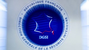Une commandante de la DGSI se suicide sur son lieu de travail à Arras