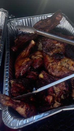 Big Daddy's BBQ: Ribs, Mac & Cheese, and Beans