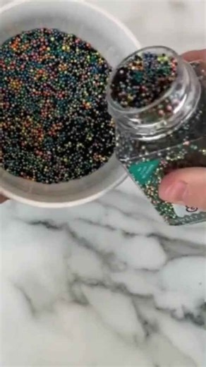 Spooky black buttercream garden cupcakes step by step