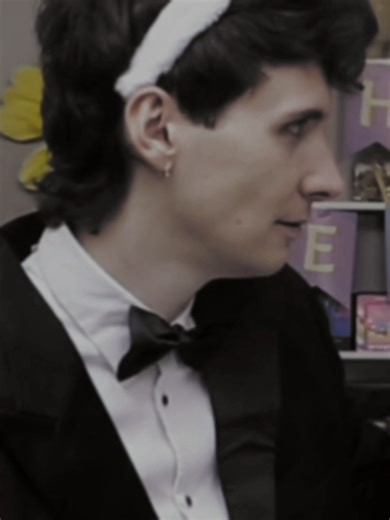 #DANHOWELL -- it's not monday yet but im hard @isa 𝜗𝜚 @al☄️ @kate 🫀 @˙⋆✮ ݁˖ moon @୨୧ 🧁 kye @joy ❀ ⋆˙⟡ @clara ⚞•⚟ @🕷️ @(^ᴗ^✿) @grace 🤍 #fyp #dnp #danandphil easter baking