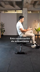 ¡¡Me encanta este ejercicio para el PSOAS!! 🔥 Hace rato que quería probar esta variación del estiramiento del psoas usando una mancuerna. ✅ Es una excelente forma para fortalecer los flexores de cadera (iliopsoas y recto femoral), para estirarlos al mismo tiempo, para reducir el dolor de rodilla y para mejorar la movilidad de tu pelvis. Agrégalo a tus rutinas de tren inferior, sobre todo si eres un corredor 🙌 ⚠️ Si tienes dolores importantes en la espalda en extensión no te recomiendo esta ver