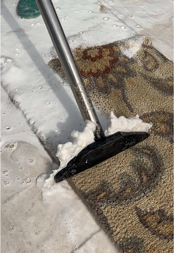 Explore Solitary ASMR Cleaning Sounds for Relaxation