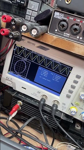 lissajous figure with Signal generator + EQ + Amplifier 😂😂