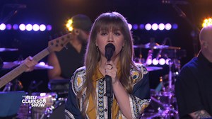 Bloom 🎶 #Kellyoke | The Kelly Clarkson Show