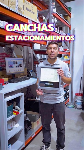 Iluminación para obra vs exteriores | Cómo elegir el proyector correcto