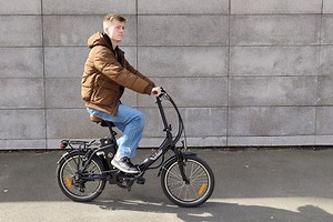 Test du vélo électrique Velair Urban : pliable et stylé