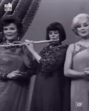 Nanette Fabray, Edie Adams, Kaye Ballard perform a song and dance filled with gags and laughs. 🎥: Nanette Fabray, Edie Adams, Kaye Ballard, 'Colgate Comedy Hour' (1967) | Clown Jewels