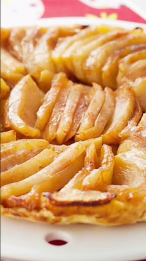 🍎 りんごのタルト（簡単版）レシピ🍎 砂糖で覚醒。りんごを限界まで並べた“背徳タルト”」「焼くだけで店超え。りんご1個で優勝するタルト」