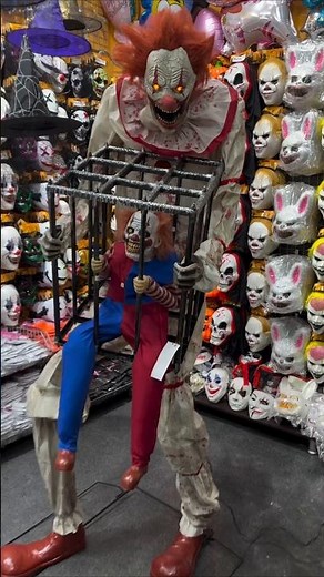 Cagey the Clown (Animatronic) with caged Clown