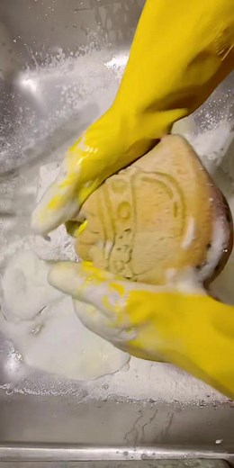 A double layered lemon birthday dish for our amazing mod @Shannon 🫧 birthday! thank you for being such a long time supporter and sticking in there, you really brought a quality to cleantok we have all desperately needed. lemon pinalen, lemon comet spooky babes and the space boat. #lemonpinalen #lemoncomet #fyp #chaoscleans | ChaosCleans8