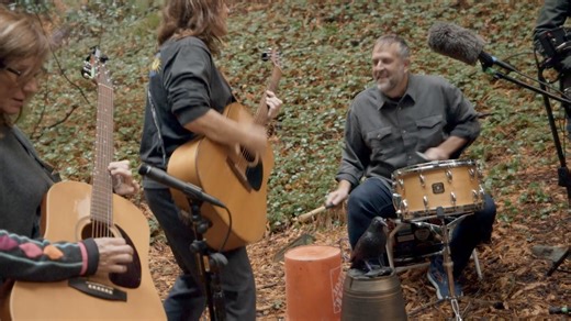 7.8K views · 123 reactions | The Breeders live at Big Sur   Watch the full performance on YouTube now https://youtu.be/PcFS92RAnYk?si=dFtEs04zFDaDJ0fZ | 4AD | Facebook