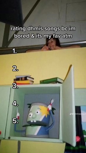 i love the creativity song & computer song with everything in my face #dhmis #donthugmeimscared