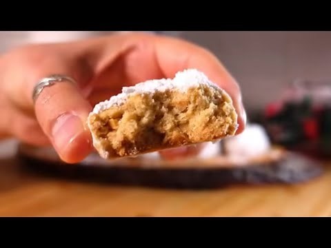 Authentic Greek Kourabiedes – The Ultimate Melt-in-Your-Mouth Christmas Cookies!