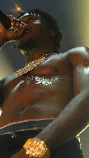 MediaTjay on Instagram: "Love hurts 💔 #liltjay #rapper #music #rap #song #singing #lovesong #love #breakup #explorepage #explore #viral #popsmoke #polog #breakup #lyrics"