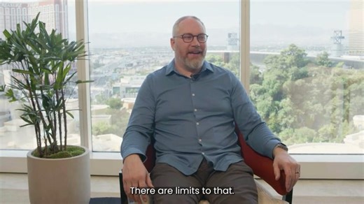 Powering Global Scale at Squarespace with CockroachDB | Natanya Meyer