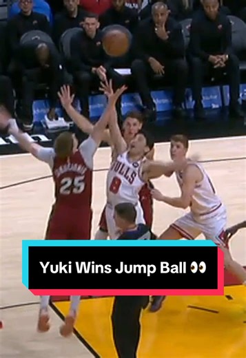 Yuki Kawamura Wins Jump Ball in NBA Showdown