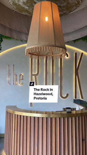 Hi explorers! This is The Rock in Hazelwood, Pretoria ✨ #thingstodoinpretoria #therockhazelwood #dateidea #exploresa #restaurantlife #restaurantreview