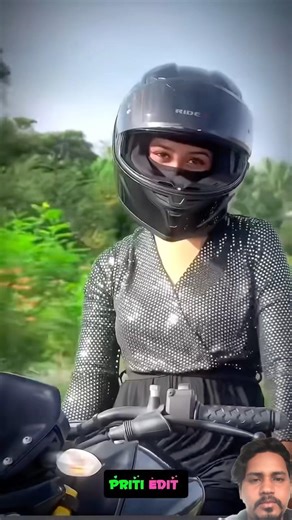 Cute girl😍riding MT15 & R15🥰public reactions #shorts #reaction #yamaha #mt15