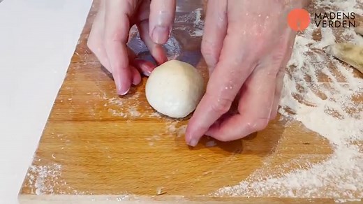 Boller (bedste opskrift på den hjemmebagte bolle)
