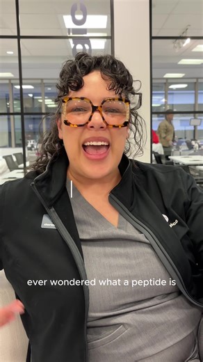 Welcome to Pep(tide) Talk: your guide to powerful peptides. 🧬 Carnosine Dipeptide This multitasking peptide defends collagen from glycation (sugar damage) and oxidative stress, helping skin stay stronger, smoother, and firmer over time. #collagen #glycation #peptides