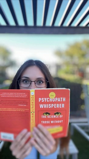 Happy Sunday! 😊 Whether it’s a book, a walk, or just doing nothing at all… make today about what makes you feel good. 💕💕 #happysunday #reading #relaxing #nevergiveup #awkward #quirky #AwkwardAndProud #Mazikeengme | Mazikeen Gme