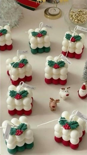 How to Make Cute Holiday Candles at Home