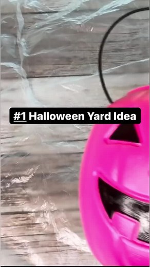 3M views · 101K reactions | 3 spooky Halloween yard ideas  | Hometalk | Facebook