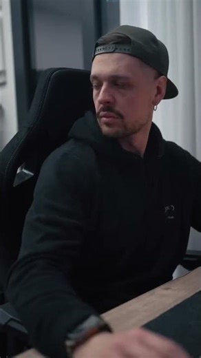 Is this the perfect gaming chair? #dowinx #gamingsetup #dowinxgamingchair #desksetup