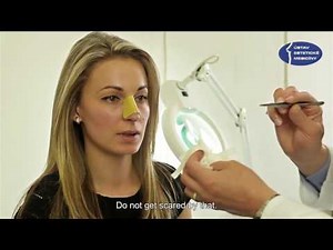 Nose Packing Removal after Rhinoplasty – Dušan Záruba, MD – UEM Prague