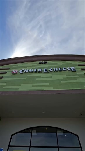 14K views · 78 reactions | ⭐ CEC 48th Anniversary Artist Showcase! ⭐ Celebrating 48 years of fun with a balloon twist with Silly lilly balloons! Because every kid loves Chuck E. Cheese and balloons! | Chuck E. Cheese | Facebook