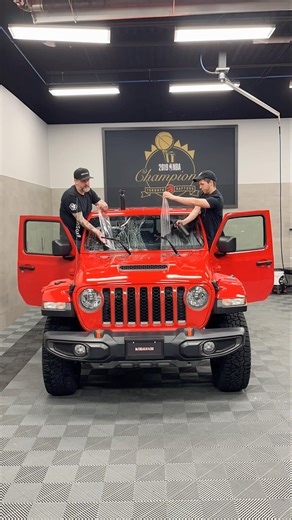 Watch this windshield transformation 👀 #exoshield #carprotection